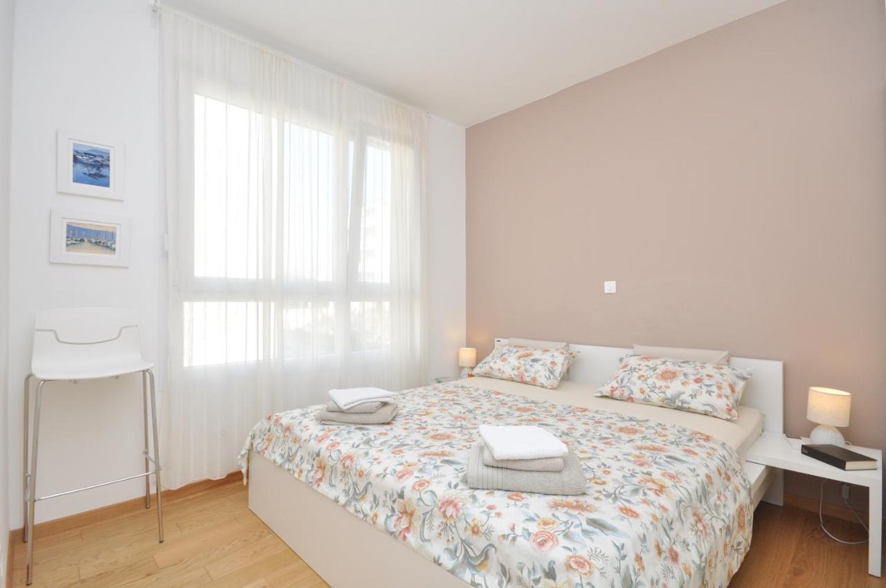 Apartment Carmen, Znjan, Split Zewnętrze zdjęcie