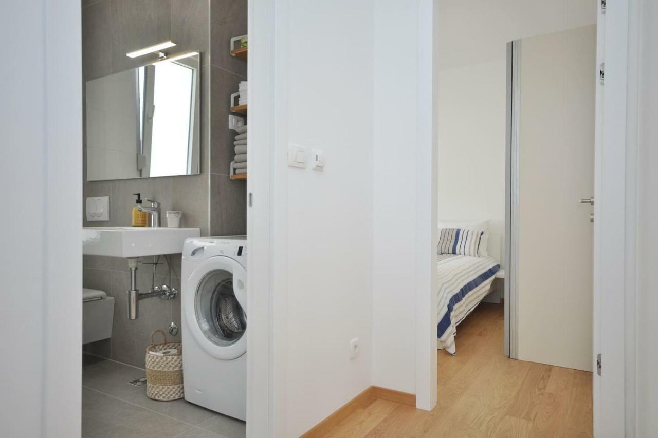 Apartment Carmen, Znjan, Split Zewnętrze zdjęcie