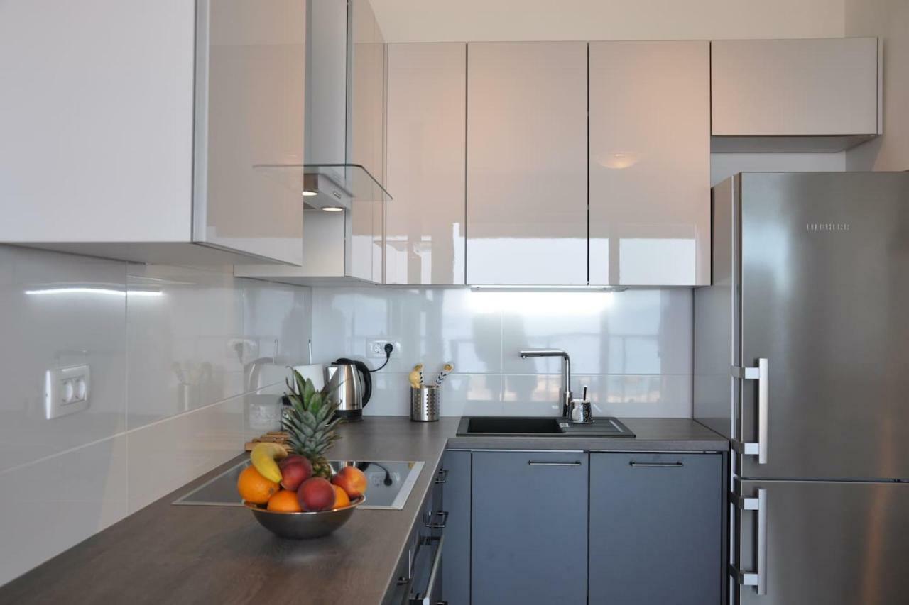 Apartment Carmen, Znjan, Split Zewnętrze zdjęcie